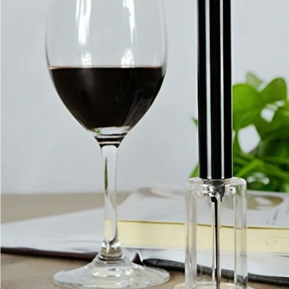 Mad Man Air Pump Wine Opener - Picture 5 of 5